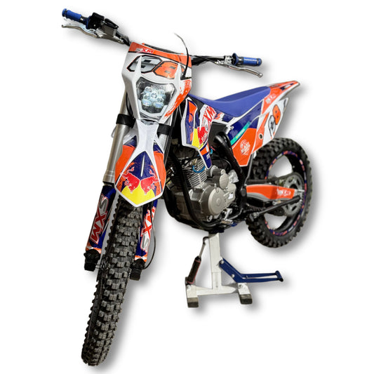 SXM EVO XTC-250 (88) – Ендуро / Крос | Black Frame | 250cc Zongshen