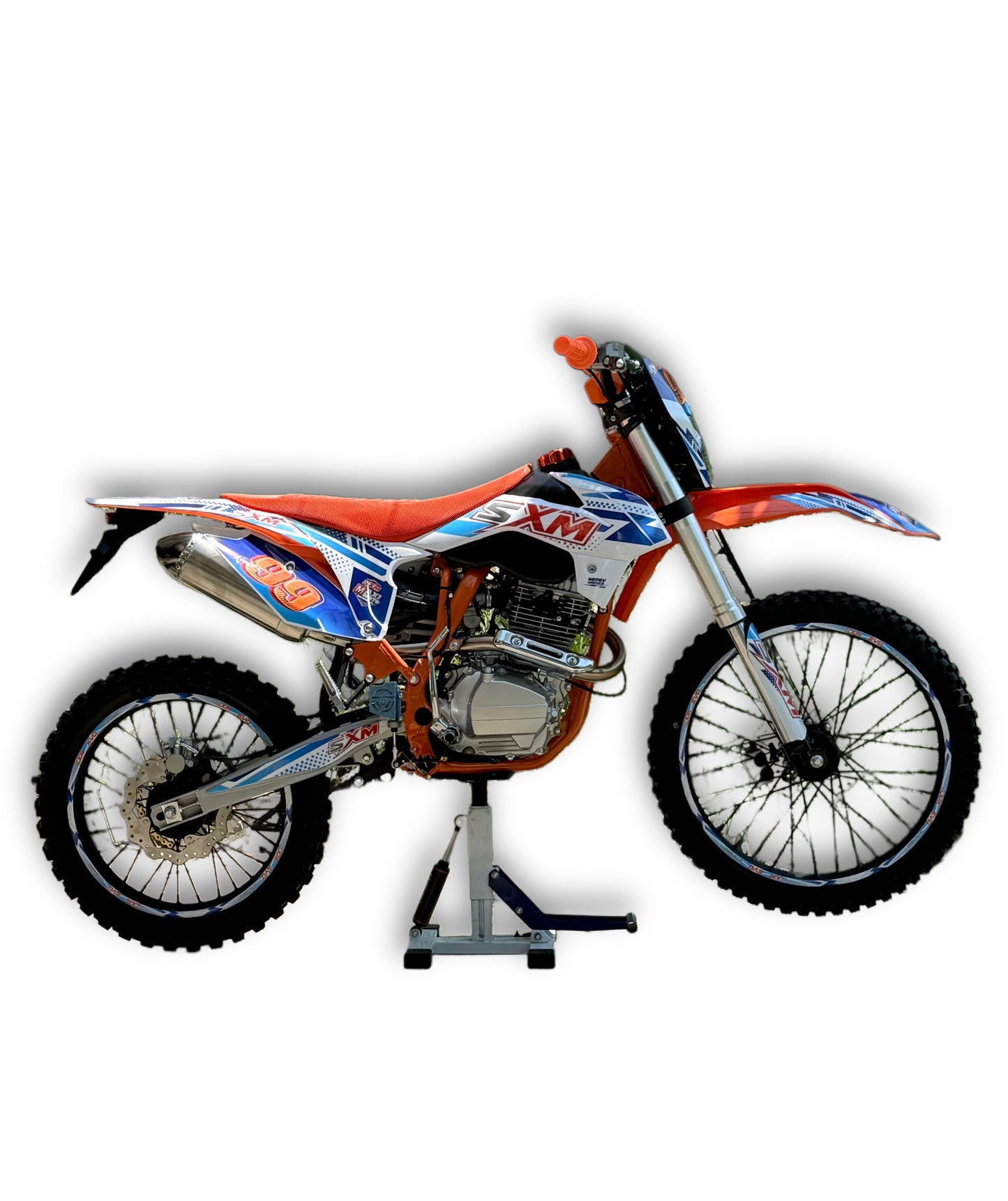 SXM EVO XTC-250 (99) – ендуро мотор SXM, Zongshen 250cc, състезателен дизайн | Off-road