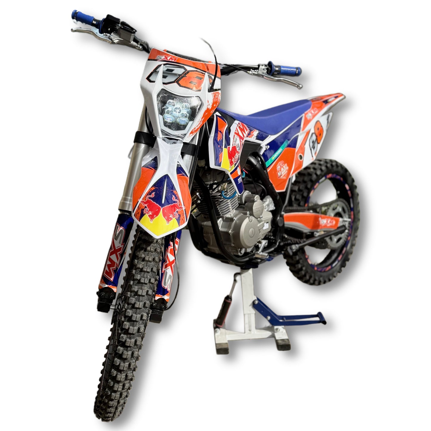 SXM EVO XTC-250 (88) – Ендуро / Крос | Black Frame | 250cc Zongshen