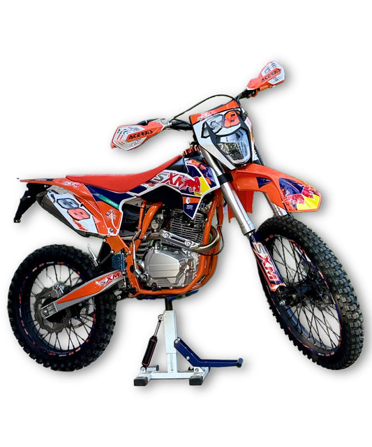 SXM EVO XTC-250 – Оранжев кросов мотор 250cc с LED фар и 4-тактов двигател